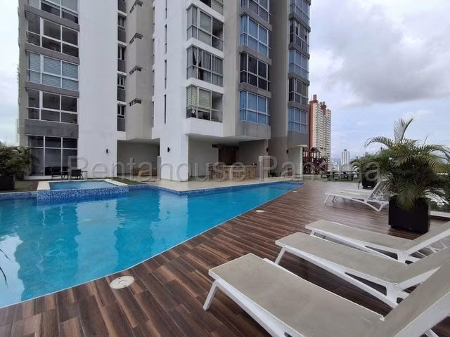 Venta de Apartamento en Carrasquilla 27LBR2049