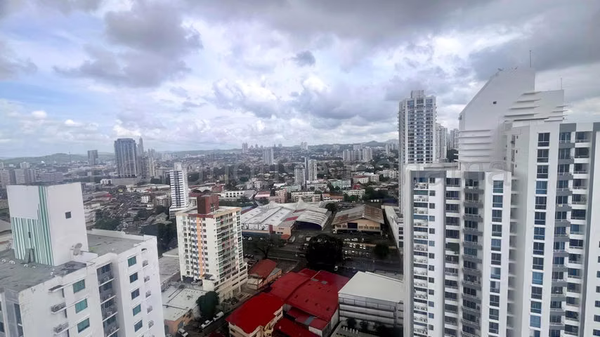 Venta de Apartamento en Carrasquilla 27LBR2049