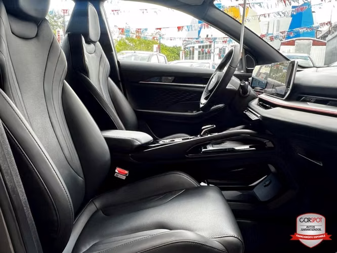 Geely Coolray 2024 Automática EL7571