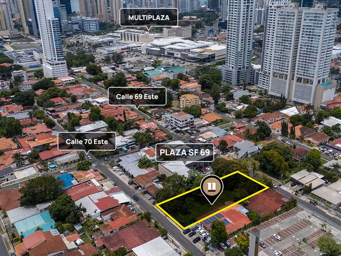 Se vende Terreno en San Francisco 2,250m2