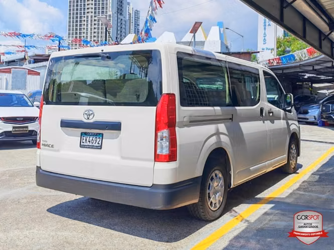 Toyota Hiace 2024 Manual EK4692 - Imagen 4