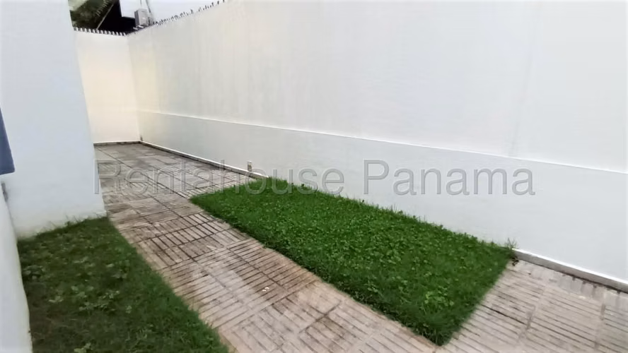 Alquiler Casa La Alameda - YD