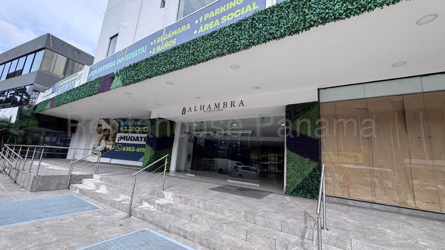 Venta de Consultorio en Via España Worldwide Plaza EC