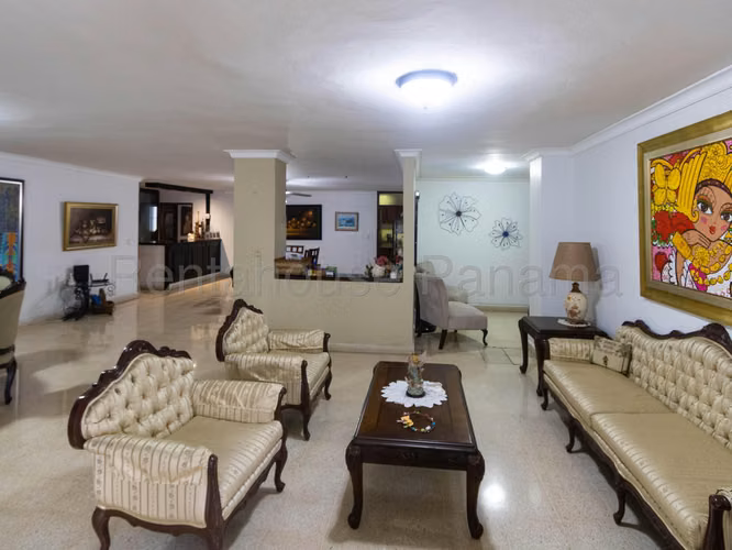 Venta de Apartamento en Obarrio Ph La Reina JV