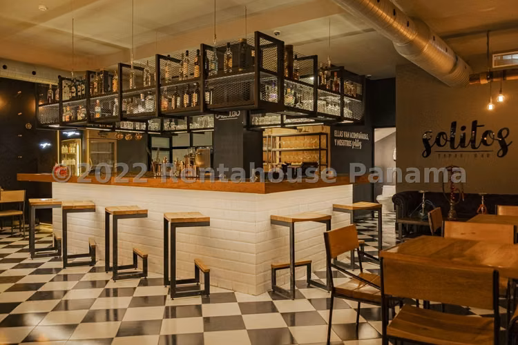 Alquilo Local en Casco Antiguo OF25-9248