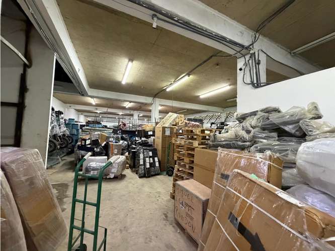 SE VENDE GALERA COLÓN FRANCE FIELD 2750M ESPACIO 2 RAMPAS DE DESCARGA - Imagen 16