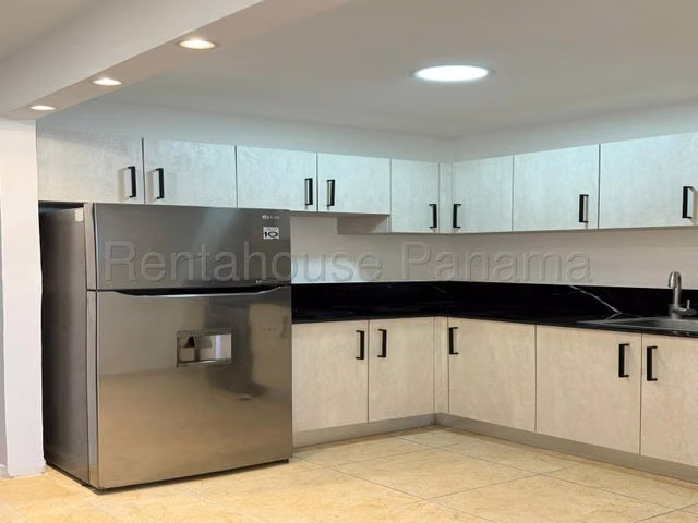 Apartamento en Venta en Avenida Balboa JG