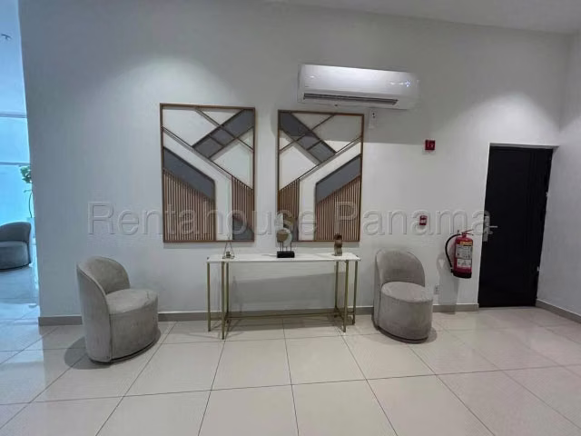 Apartamento en Alquiler en Via España JG