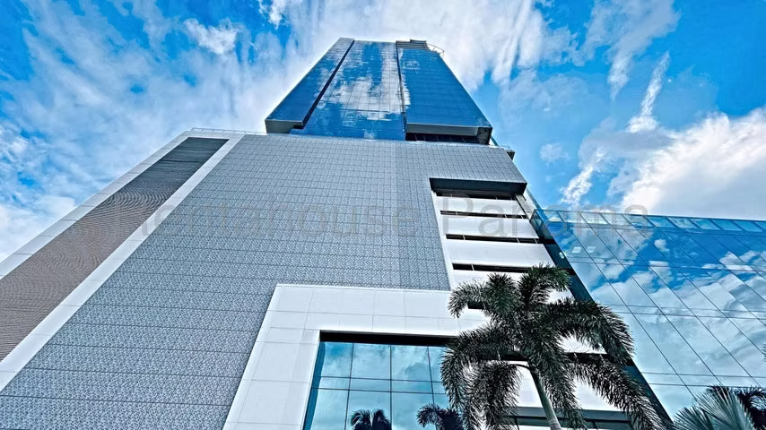 Oficina Comercial en Alquiler en Obarrio JG