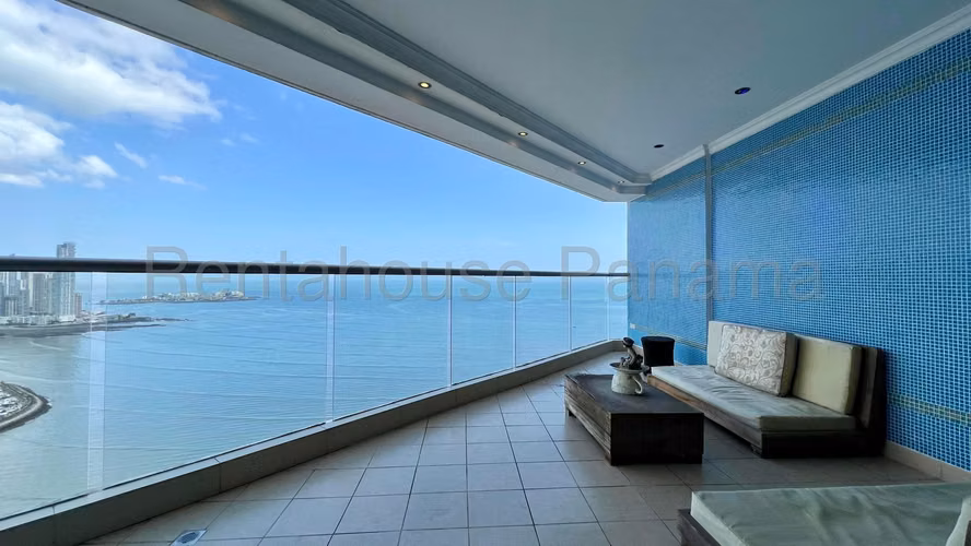 Apartamento en Avenida Balboa - Venta