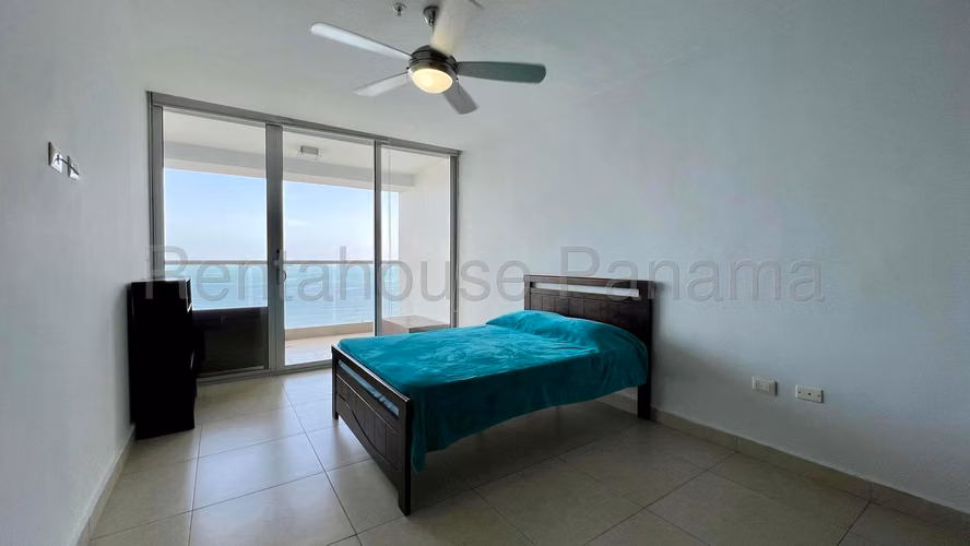 Apartamento en Avenida Balboa - Venta
