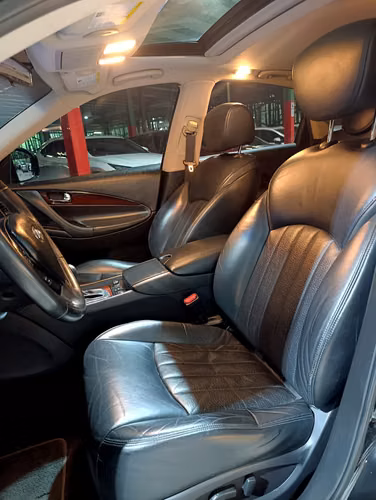 Infiniti QX