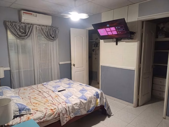 Se Alquila Casa en Quintas de Monticello
