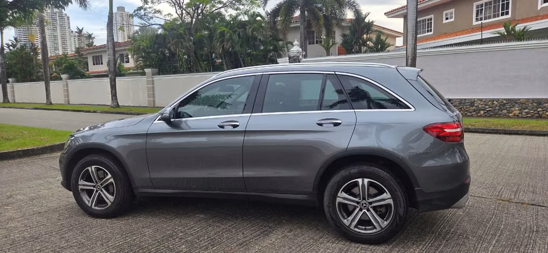 Mercedes-Benz GLC 250 4MATIC 2018 | Automática | US$18,900 NEGOCIABLE