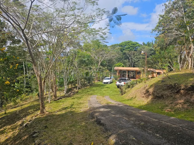 VENTA DE CASA EN CAPIRA ABS - Imagen 18