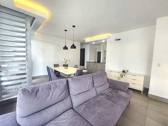 Via España | Dpto de 112 m2 | 2 habitaciones | CBE | Amoblado - Imagen 2