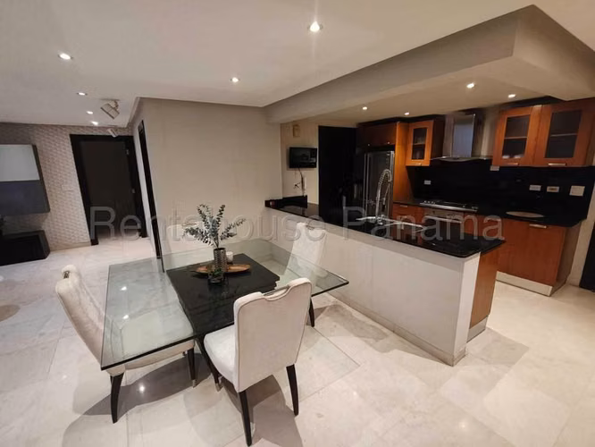 Venta de apartamento en Ph Coco Mar 27MVCH2082