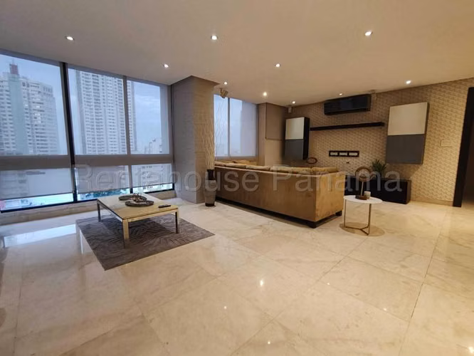 Venta de apartamento en Ph Coco Mar 27MVCH2082