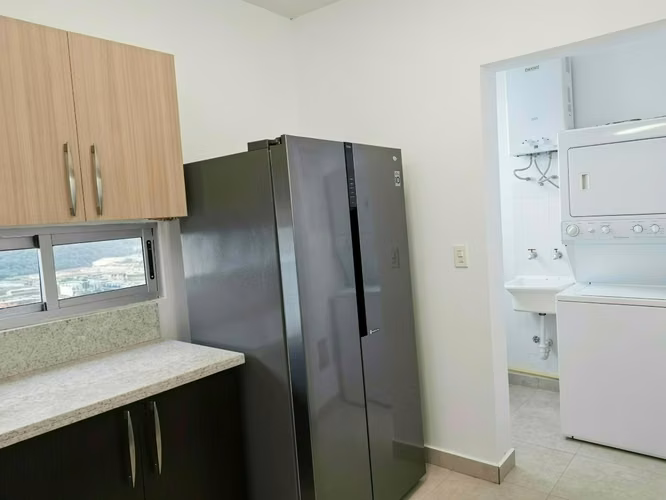 En Venta Apto en H2O Av Balboa $184,000 - Imagen 4