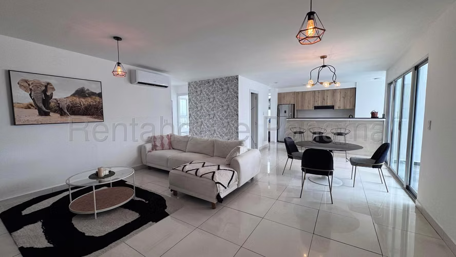 Alquiler de Apartamento Amoblado en San Francisco DPV