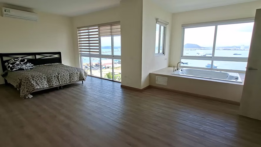 3 Hab. Sunset Palace, Amador. Tranquilo, Privado. Vista Bahia y Ciudad