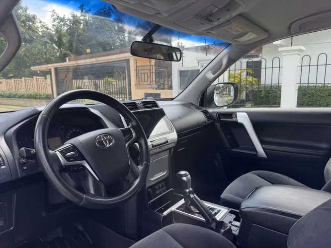 Toyota Land Cruiser Prado 2020