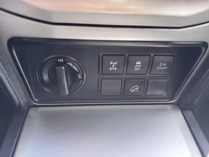 Toyota Land Cruiser Prado 2020