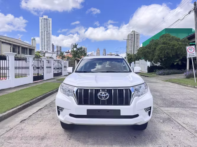 Toyota Land Cruiser Prado 2020