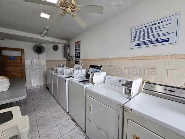 Se alquila apartamento amoblado en El Cangrejo