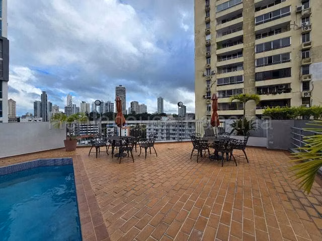 Se alquila apartamento amoblado en El Cangrejo