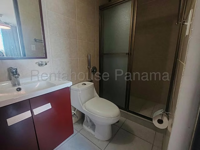 Se alquila apartamento amoblado en Vía España - Imagen 4