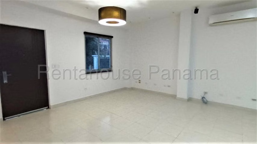 Alquiler Casa duplex en La Alameda 27MAM2024 - Imagen 7
