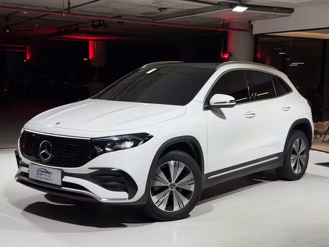 MERCEDES-BENZ EQA 
