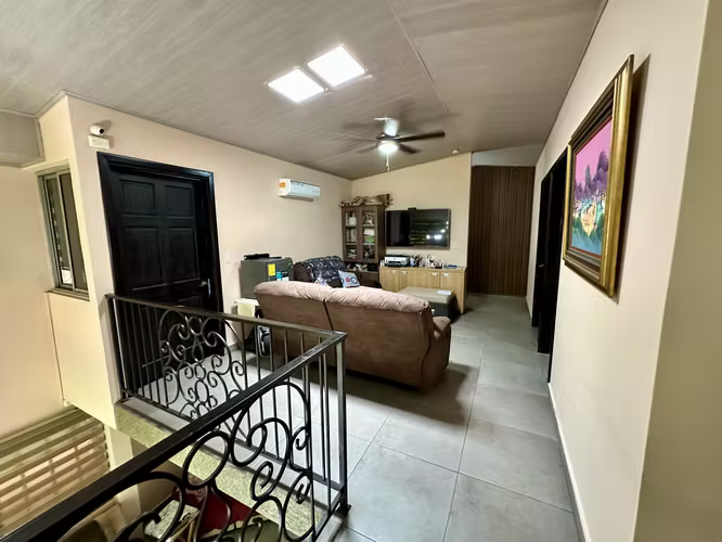 Se vende casa con patio en Condado del Rey - Imagen 16