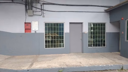ALQUILO OFICINA EN CALLE MARTIN SOSA BELLA VISTA $1,000