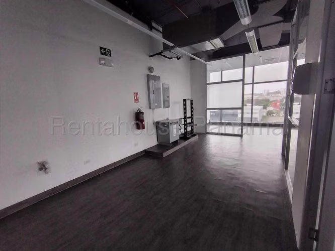 Venta Oficina Santa María - YD