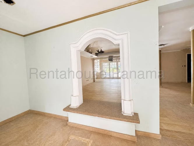 Venta Casa Altos de Golf - YD