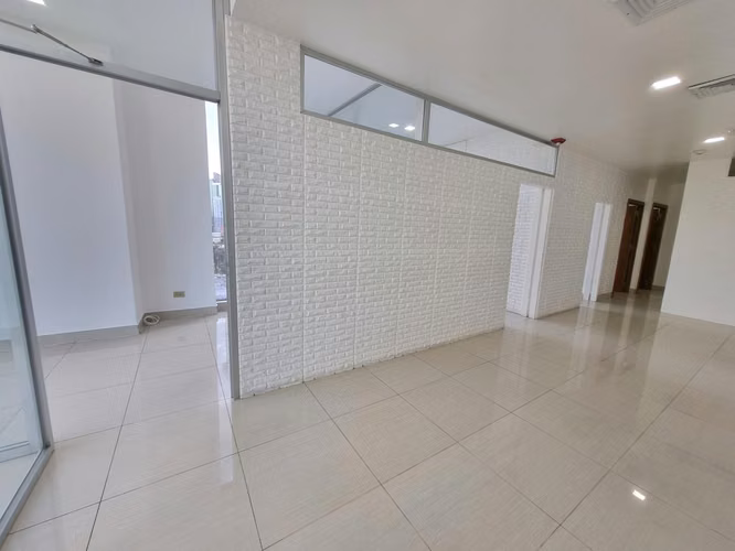 69 M2 CON 2 PARKING Y VISTA A LA CIUDAD · RBS TOWER · 1008 - Imagen 3