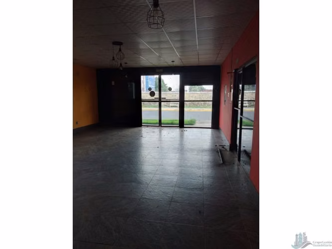 SE VENDE LOCAL COMERCIAL O RESIDENCIAL EN SANTIAGO - Imagen 9