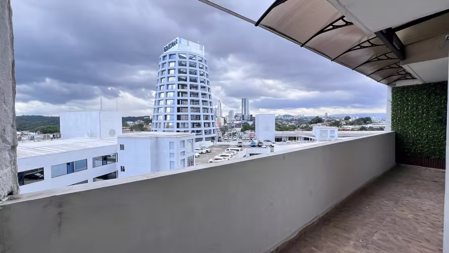 Se alquila: Apartamento totalmente amueblado en Plaza Edison – PH El Mare T3000 - AF - Imagen 2