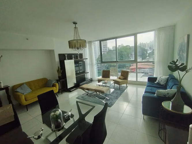 Se alquila apartamento en El Cangrejo, Ph Trinity Tower