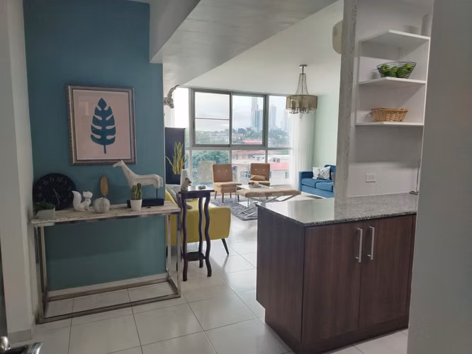 Se alquila apartamento en El Cangrejo, Ph Trinity Tower