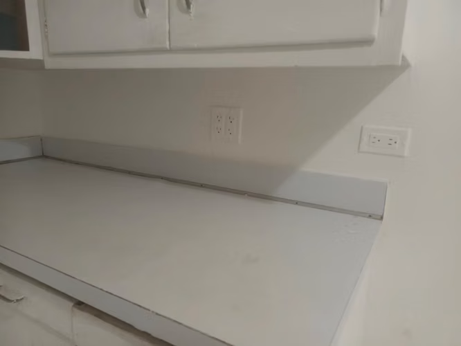 Melissa  Foster Luxury Vende Casa Dúplex en Los Ríos MFR2139