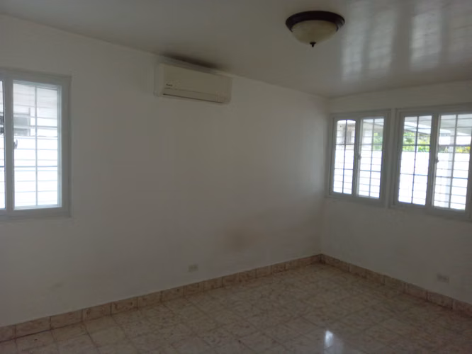 LOS ANGELES/BETANIA/ CASA EN VENTA - Imagen 16