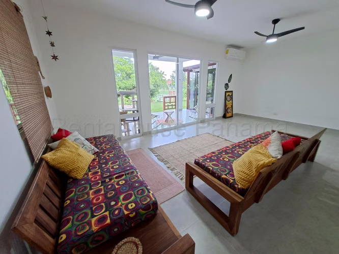 Alquiler Casa Chame Cabecera - YD
