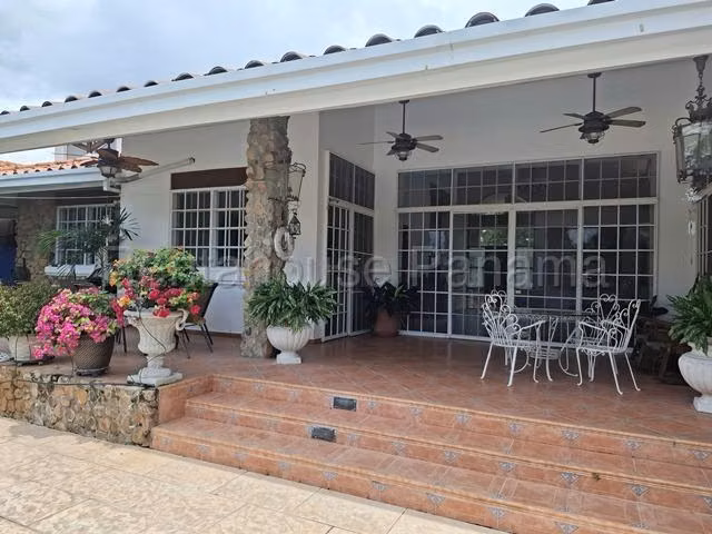Venta Casa en San Carlos Punta Barco IH27-2036