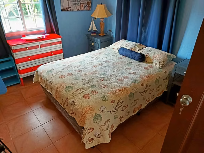  Casa Frente al Mar en Alquiler Mensual | Juan Gallego, Costa Arriba