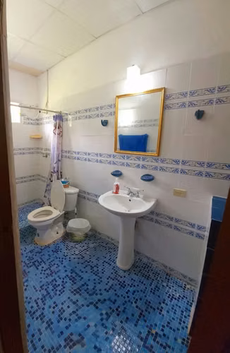  Casa Frente al Mar en Alquiler Mensual | Juan Gallego, Costa Arriba