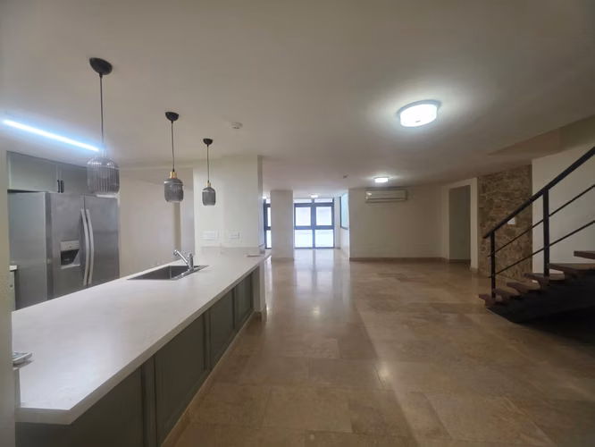 Alquilo espectacular  apartamento en Casco Antiguo Panamá