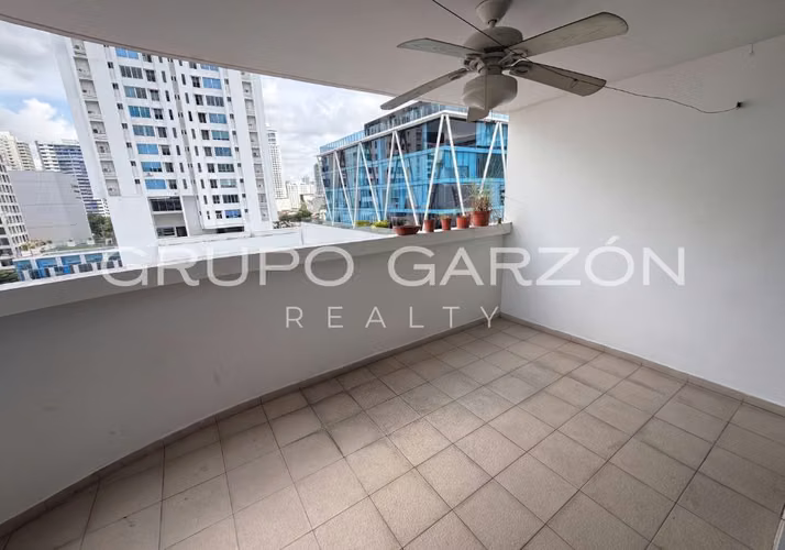 Venta de apartamento en PH Star Bay (3 estacionamientos + 1 deposito) - Imagen 4